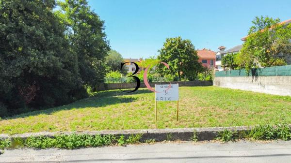 Terreno en calle da Granxa do Tobal