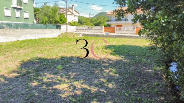 Terreno en calle da Granxa do Tobal