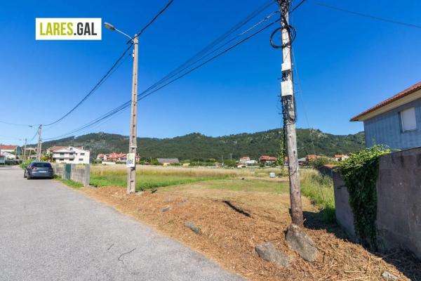 Terreno en avenida José Novas
