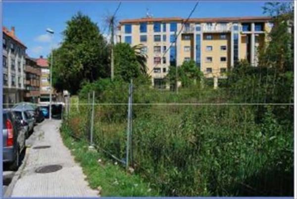 Terreno en avenida de Lugo, 10