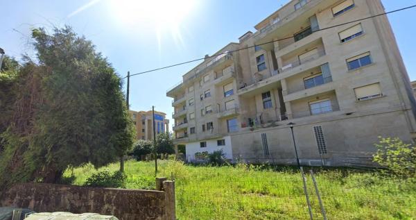Terreno en avenida de Lugo, 10