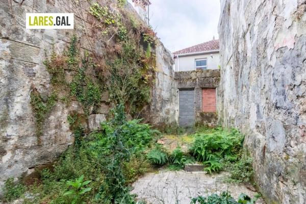 Terreno en calle Torre do Galo