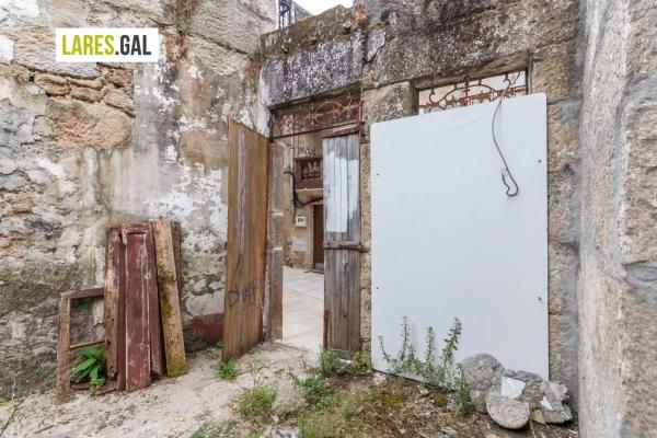 Terreno en calle Torre do Galo