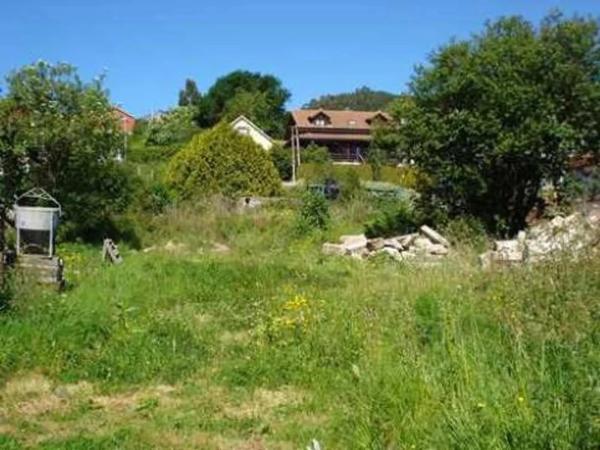 Terreno en calle Cimadevila