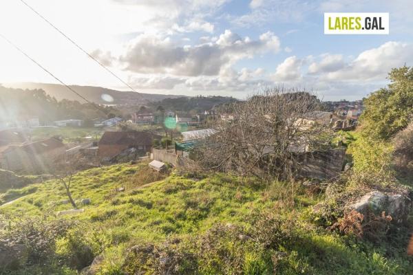 Terreno en calle do Outeiro de Herbello