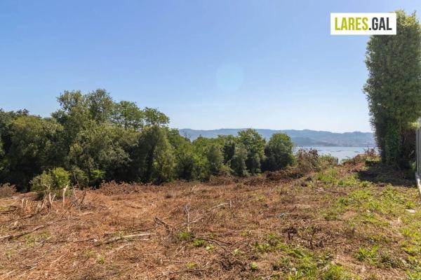 Terreno en avenida José Costa Alonso