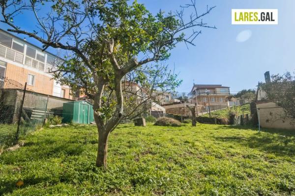 Terreno en calle da Pedreira