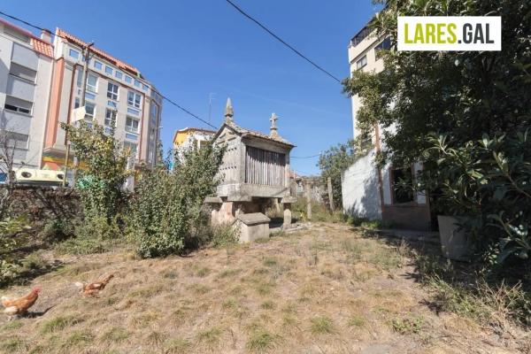 Terreno en avenida Moaña