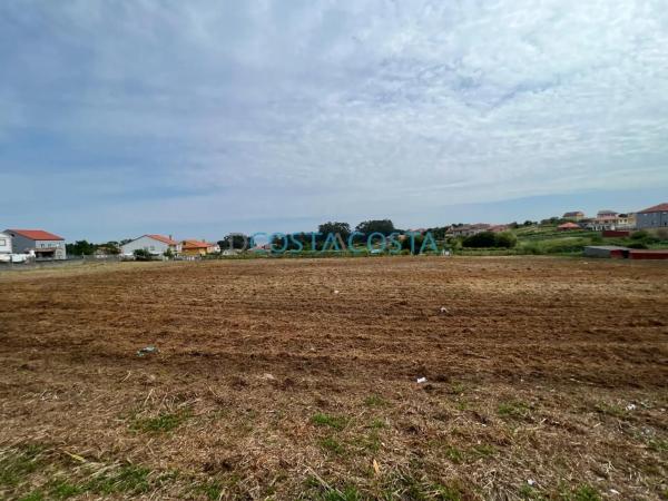 Terreno en calle Nova de Arriba