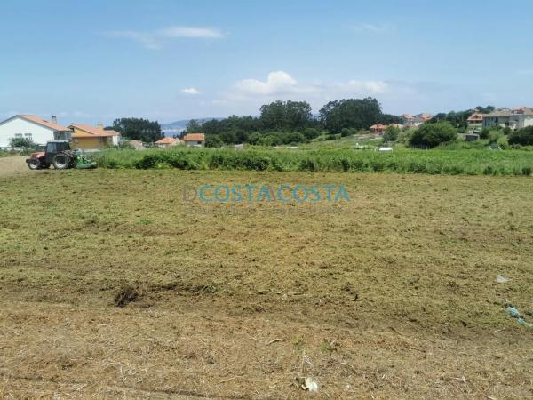 Terreno en calle Nova de Arriba
