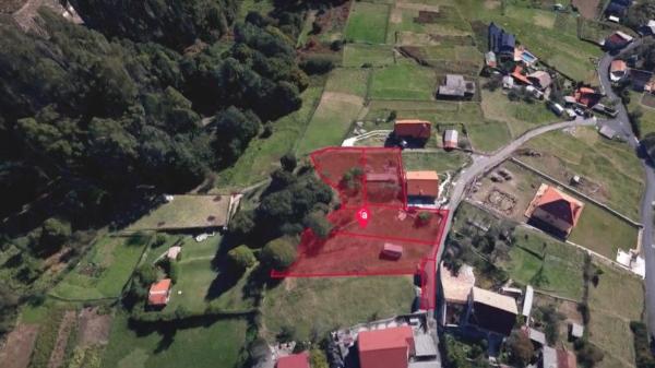 Terreno en Lugar S. Lourenzo