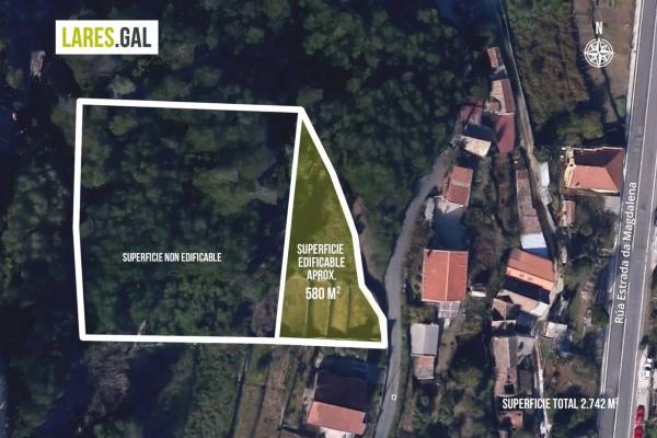 Terreno en calle de Ourelo