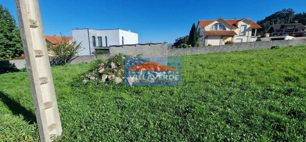Terreno en Cangas