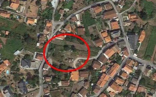 Terreno en calle Cimadevila