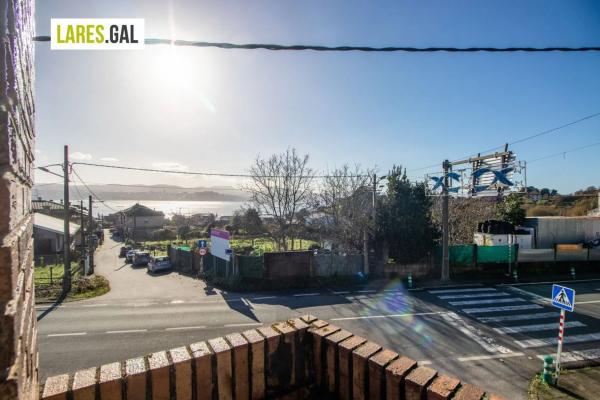 Terreno en avenida de Cangas