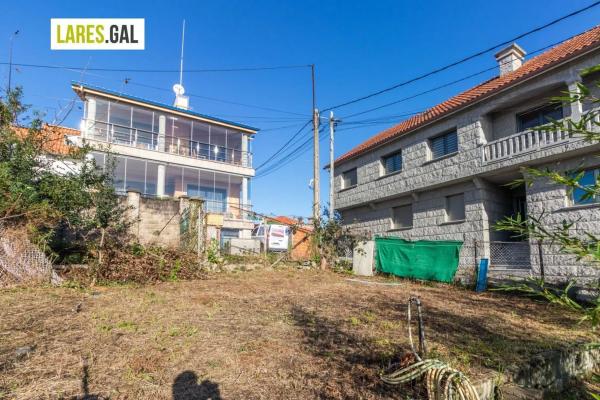 Terreno en avenida de Cangas
