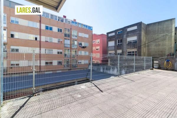 Terreno en calle de Seixo