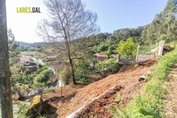 Terreno en calle Chamiceira