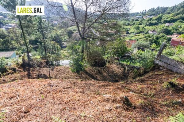 Terreno en calle Chamiceira
