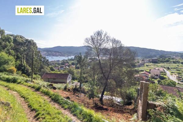 Terreno en calle Chamiceira