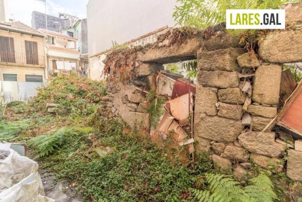 Terreno en calle Nova