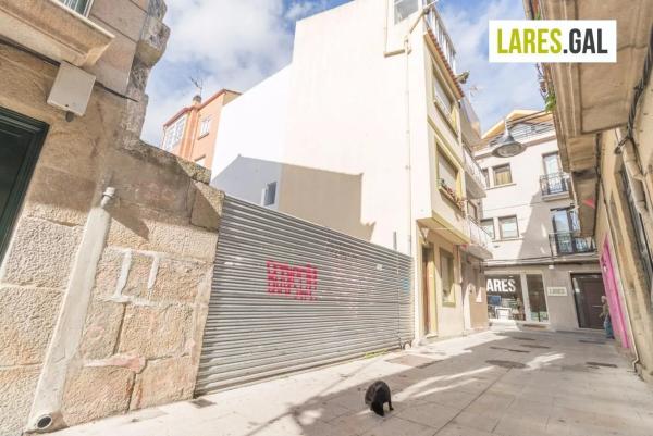 Terreno en calle Nova