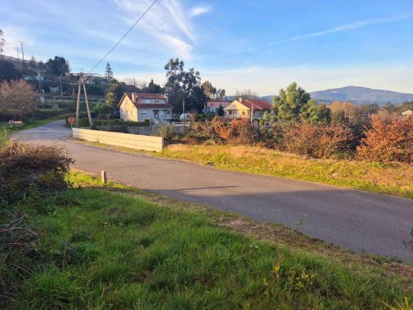 Terreno en Lugar Mouxan, 1