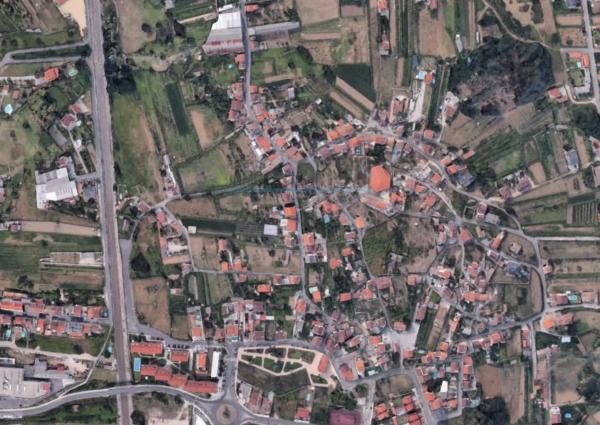 Terreno en calle Arealonga