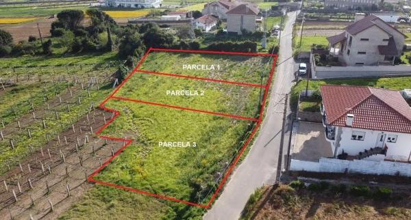 Terreno en Adina-Portonovo