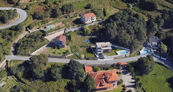 Terreno en Lugar de Reis, 46