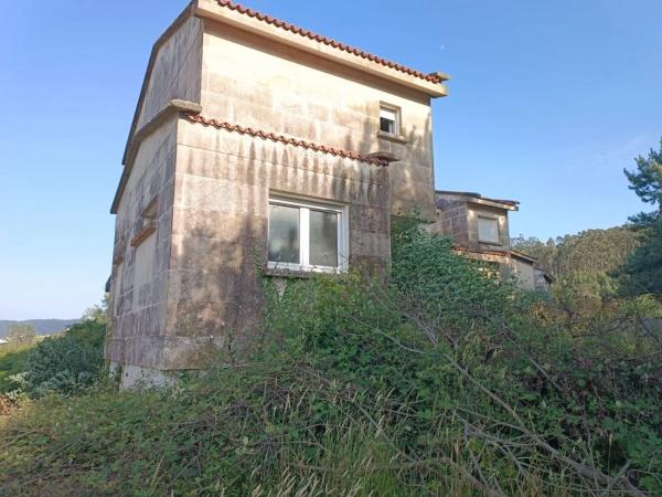 Terreno en Lugar Revel s/n