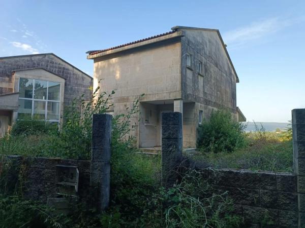 Terreno en Lugar Revel s/n