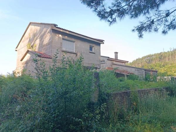 Terreno en Lugar Revel s/n