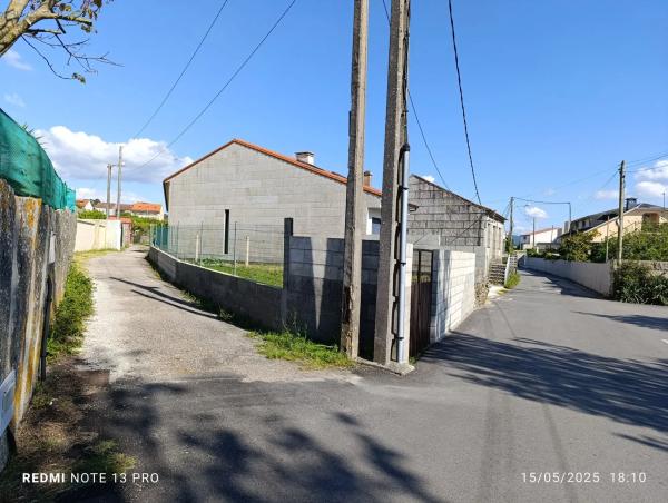 Terreno en calle Ribeira De Mouta s/n