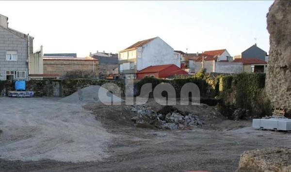 Terreno en paseo o Cantiño