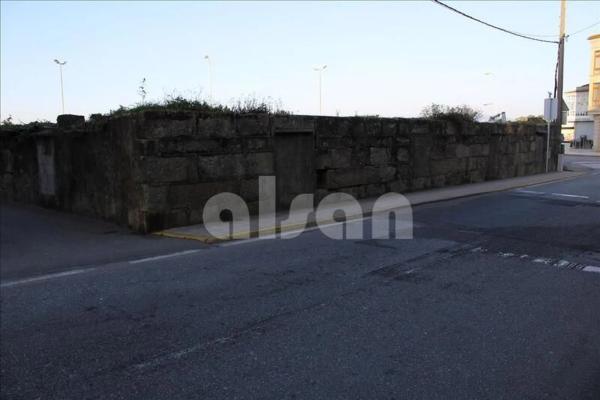 Terreno en paseo o Cantiño