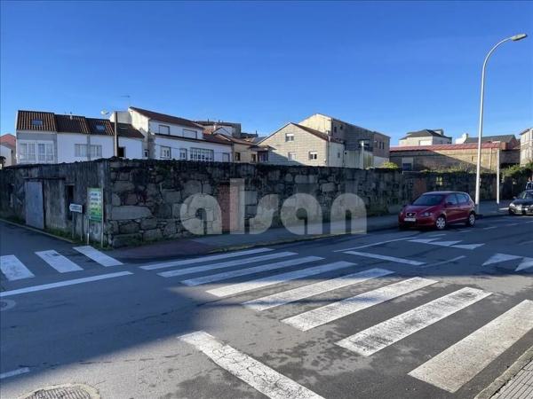 Terreno en paseo o Cantiño