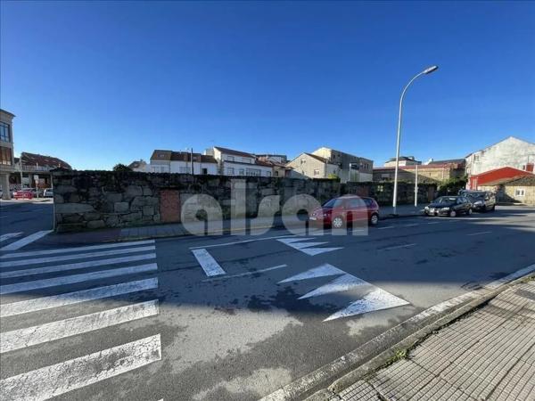 Terreno en paseo o Cantiño
