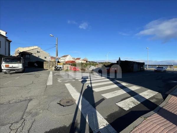 Terreno en paseo o Cantiño