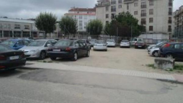 Terreno en calle Santa Lucía, 12