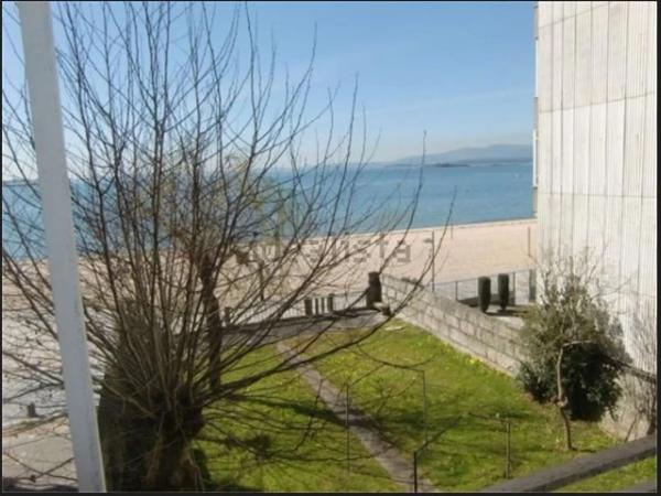 Terreno en avenida Rosalía de Castro