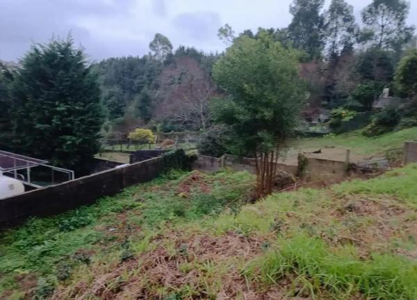 Terreno en calle Bouzas, 25