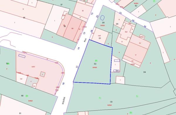 Terreno en calle Bouzas, 25