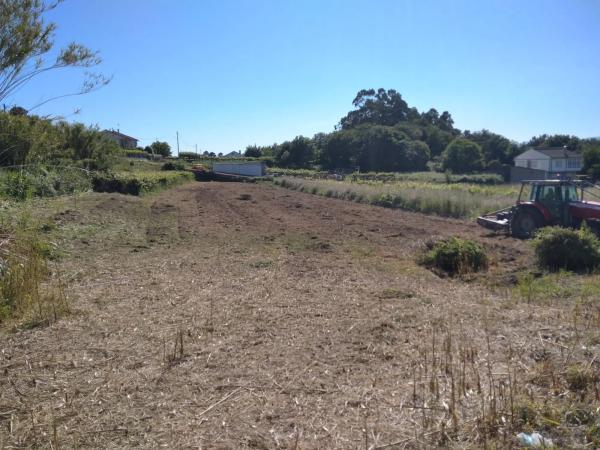 Terreno en calle Bamio