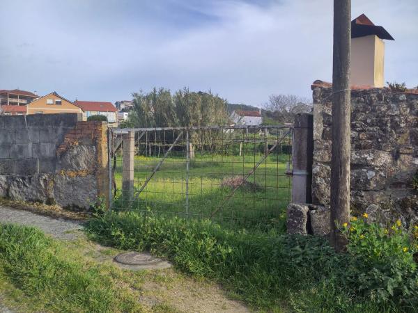 Terreno en calle da Fonte de Faxilde, 13