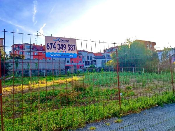 Terreno en calle Curros Enríquez, 31
