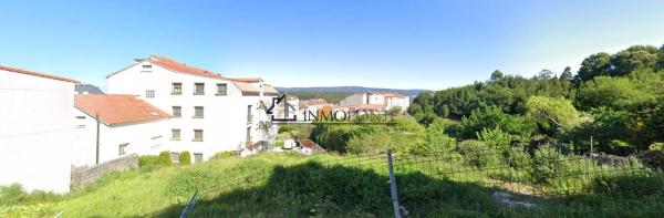 Terreno en calle Bouzas