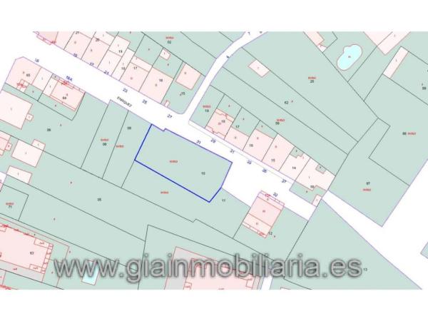 Terreno en calle Curros Enríquez, 27