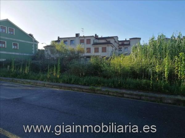 Terreno en calle Curros Enríquez, 27