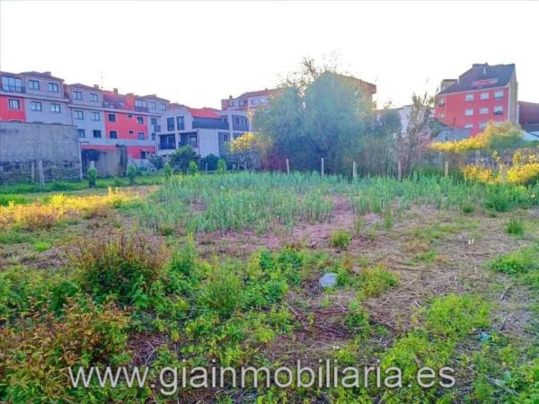 Terreno en calle Curros Enríquez, 27